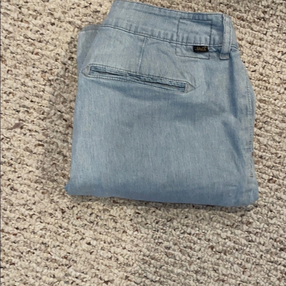 Sz 8 Jag pinstripe jeans w/red detail